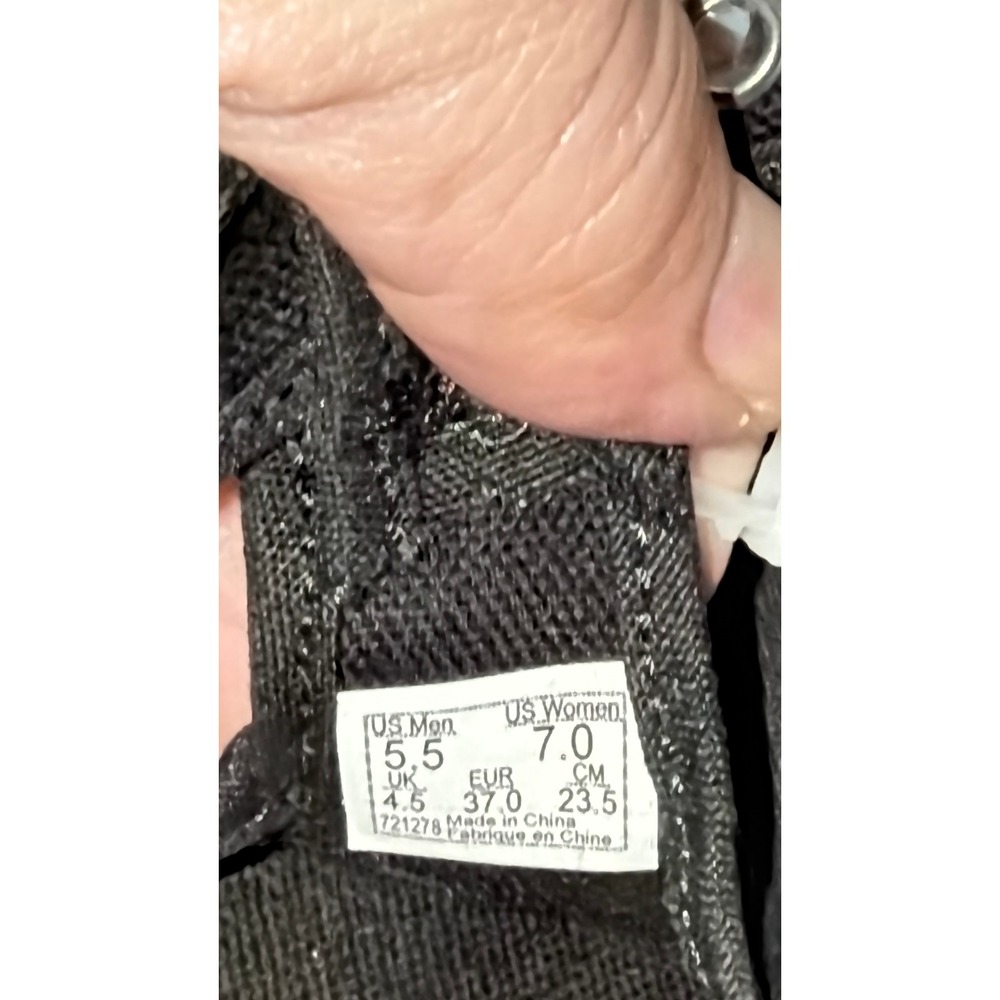Vans Style 93 Black Mary Jane Sneakers Heart Buckle VN0A3XTJBKA Women's Sz 7 NEW - Picture 10 of 14